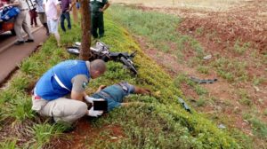 WhatsApp Image 2017 10 14 at 15.08.52 Motociclista participa de racha, colide contra árvore e morre