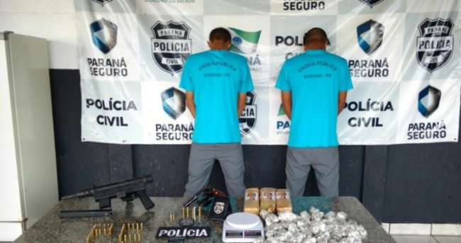 presos sarandi droga arma Droga é apreendida com caricatura do deputado Jair Bolsonaro em Sarandi