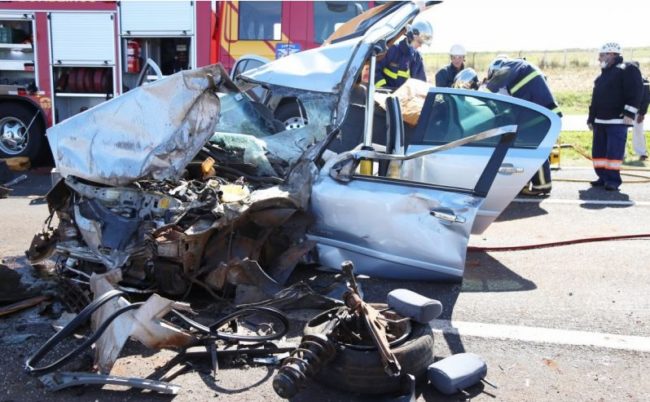 acidente pr 317 28 08 Motorista sofre acidente impressionante na rodovia em Maringá