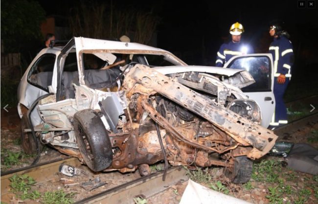 acidente trem morte Um morre e outro fica gravemente ferido em acidente com locomotiva de trem