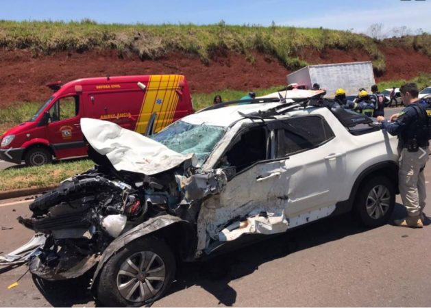 acidente br 376 Colisão frontal na rodovia BR 376 causa a morte de uma pessoa