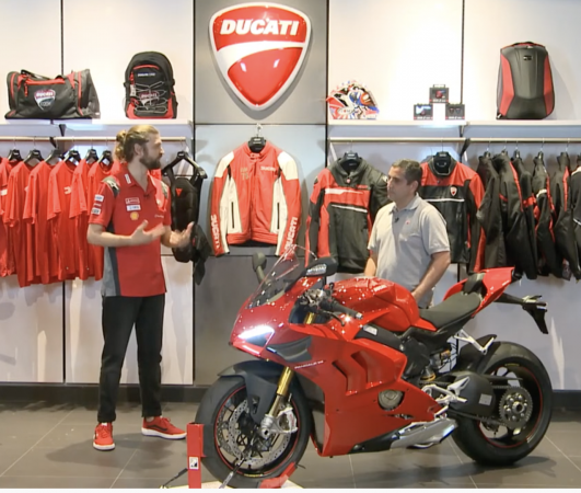 unnamed Ducati apresenta a nova Panigale V4S