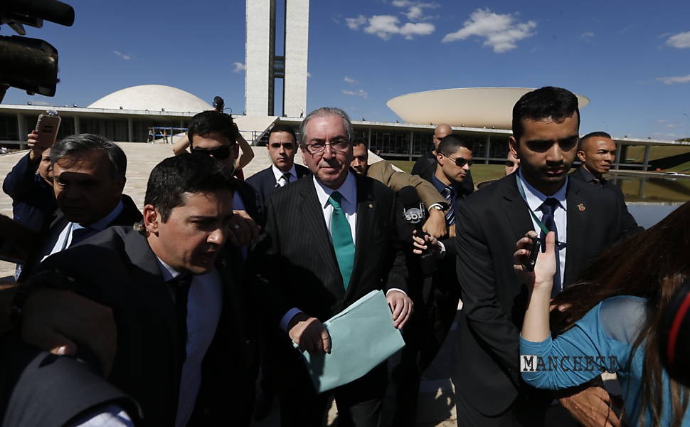 Foto de Eduardo Cunha é preso em Brasília; casa do ex-deputado é alvo de busca no Rio