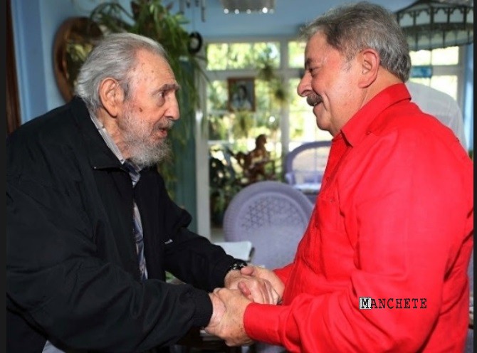 Foto de Fidel Castro morre aos 90 anos