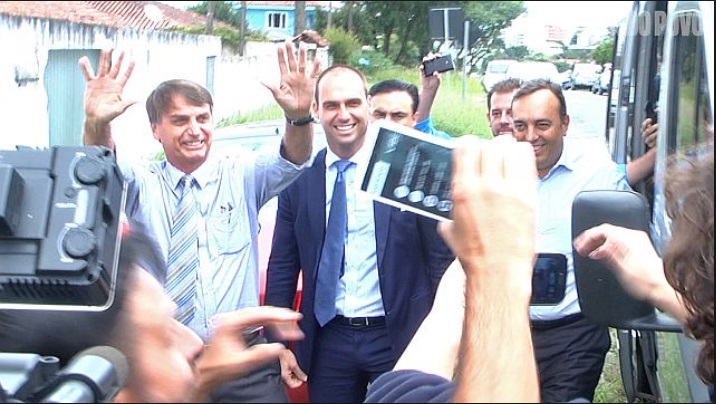 Foto de Bolsonaro em Maringá