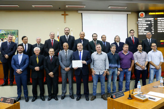 Foto de Delegado recebe o título do Mérito Comunitário