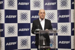 alexandre barros Alexandre Barros é reeleito presidente da AERP