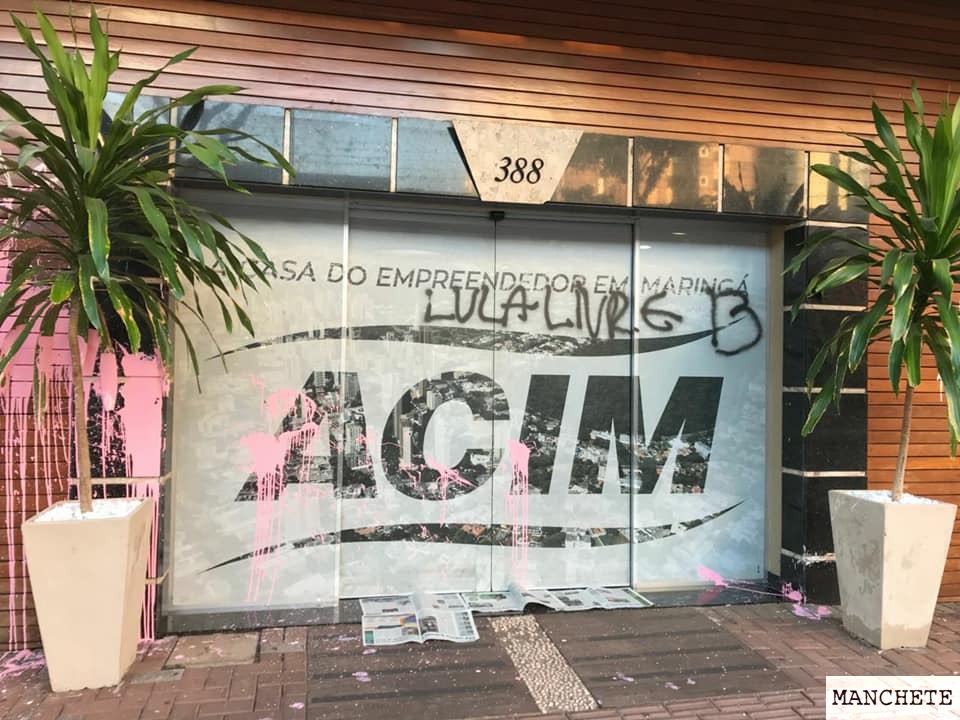 Foto de Sede da Acim é pichada