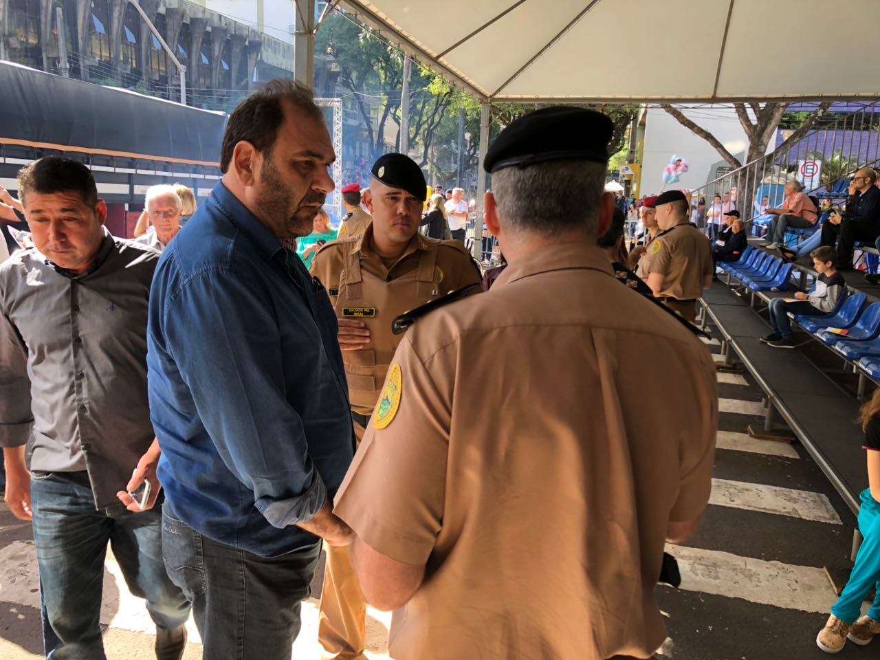 Foto de Maringá: Soldado da PM agride vereador do PT