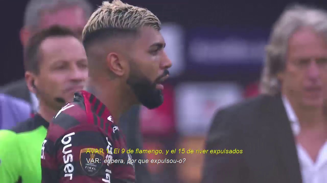 Foto de Flamengo x River Plate: VAR mostra que Gabigol foi expulso por gesto obsceno; confira diálogo