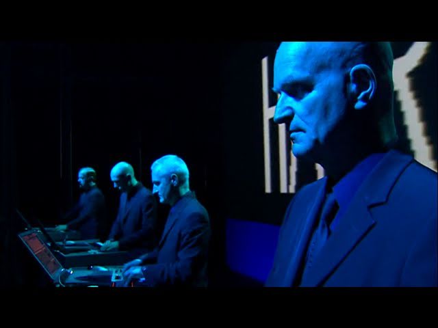 Foto de Morre Florian Schneider, do Kraftwerk, um dos pais do pop eletrônico