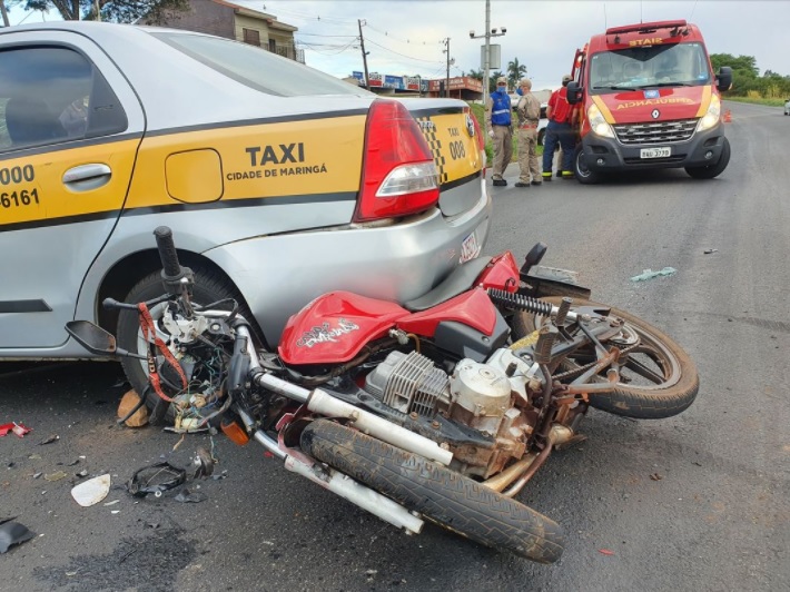 ACIDENTE CARRO MOTO Acidente grave envolvendo motociclista logo pela manhã