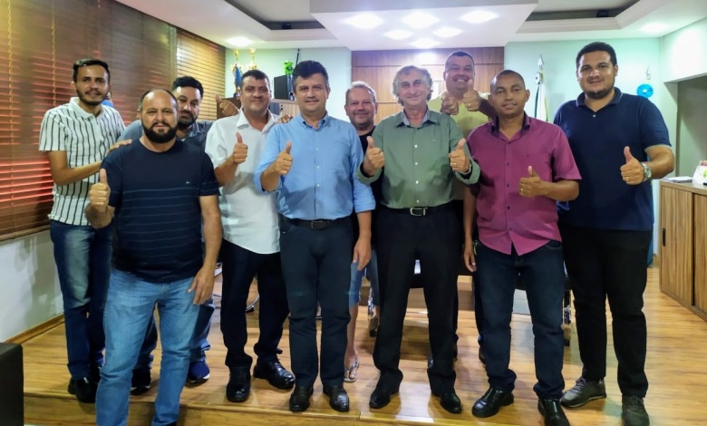 Sarandi vereadores Prefeito de Sarandi recebe vereadores eleitos