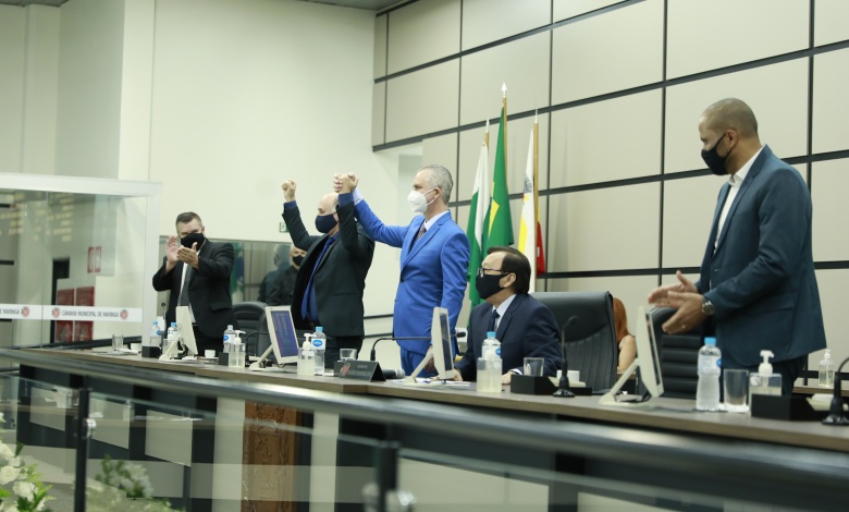 Prefeito Ulisses Maia e vice Edson Scabora tomam posse em Maringá 1 posse 2 Prefeito Ulisses Maia e vice Edson Scabora tomam posse em Maringá