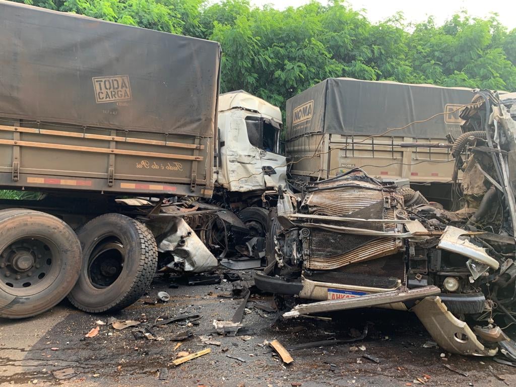 acidente rodovia astorga Grave acidente em rodovia deixa motorista ferido