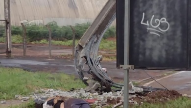 Foto de Motociclista bate em poste e morre nesta manhã em Maringá