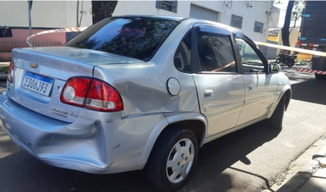 carro acidente moto Motociclista morre após motorista avançar preferencial