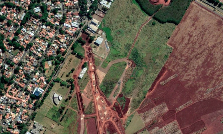 União coloca terrenos à venda na área do Centro Cívico 1 Antigo aeroporto União coloca terrenos à venda na área do Centro Cívico