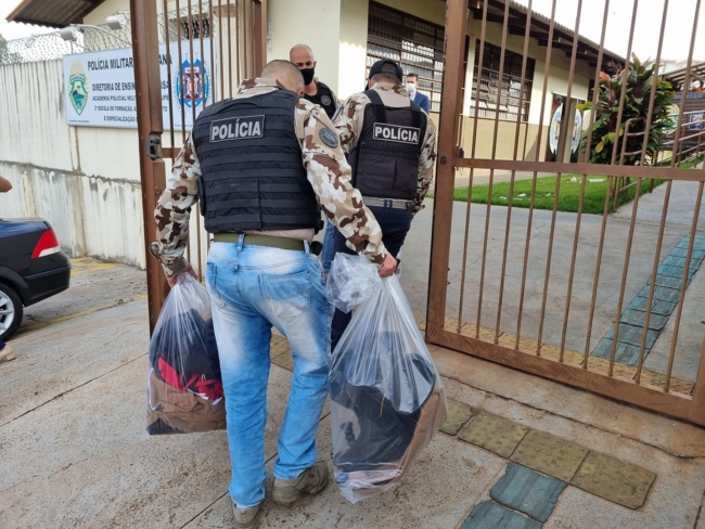 gaeco policia militar e1626268328391 Gaeco e PM cumprem 15 mandados de prisão preventiva contra policiais rodoviários estaduais e um empresário e vereador de Campo Mourão