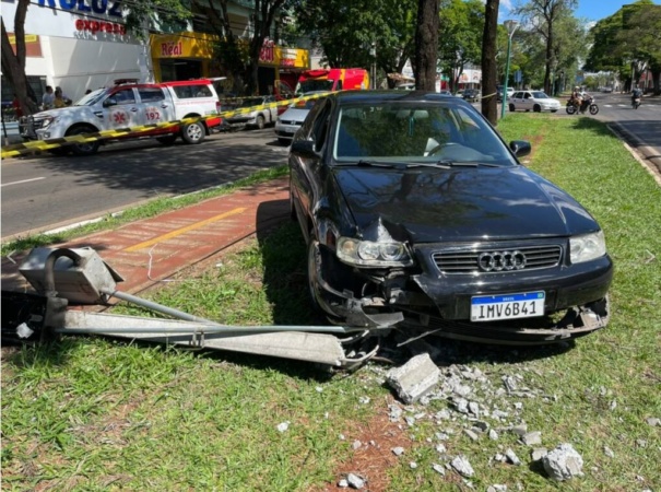 acidente ciclista mandacaru Ciclista é atropelado após motorista abrir repentinamente a porta do veículo