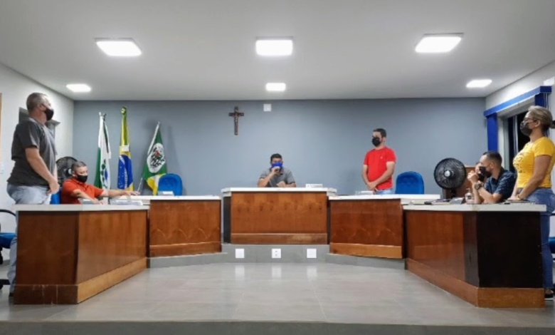 Uniflor reajusta vencimentos de prefeito, vice e vereadores 1 Camara Uniflor Uniflor reajusta vencimentos de prefeito, vice e vereadores