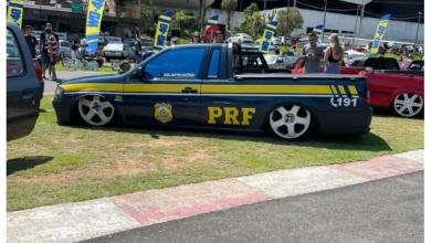 Foto de Polícia apreende Saveiro caracterizada como veículo da PRF em Balneário Camboriú