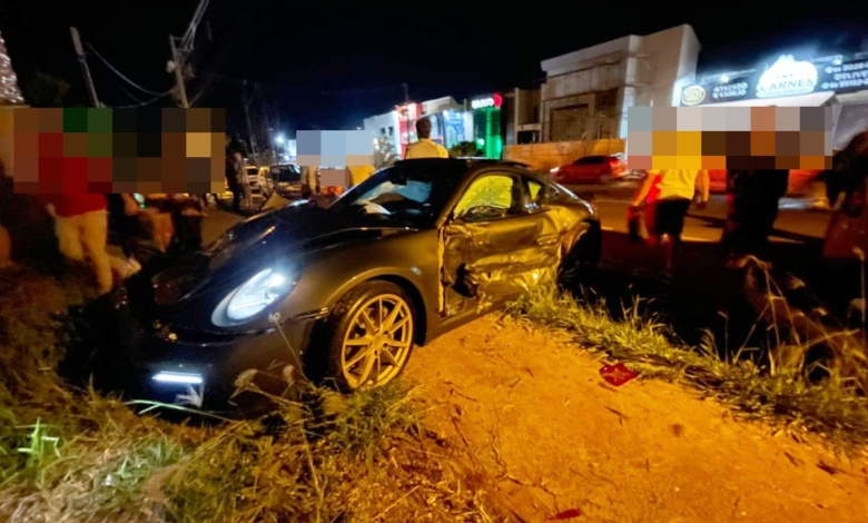 Motorista embriagado bate Porsche em outros veículos estacionados em Maringá 1 acidente porsche maringa Motorista embriagado bate Porsche em outros veículos estacionados em Maringá