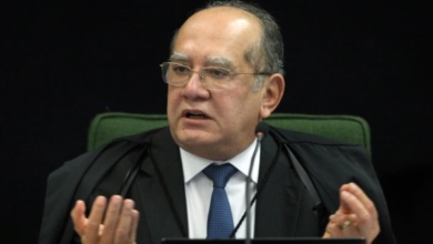 Foto de Gilmar Mendes suspende investigação sobre fraudes na FGV