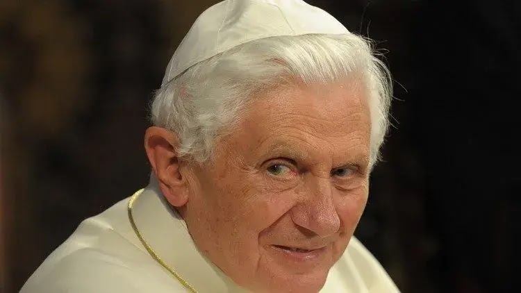 Papa Bento XVI Morre Bento XVI, aos 95 anos