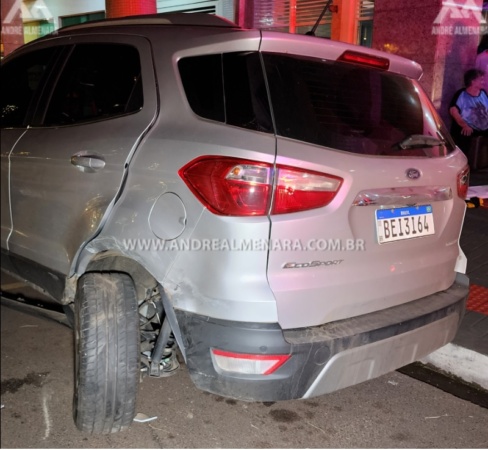 acidente Mulheres ficam feridas durante acidente no centro de Maringá