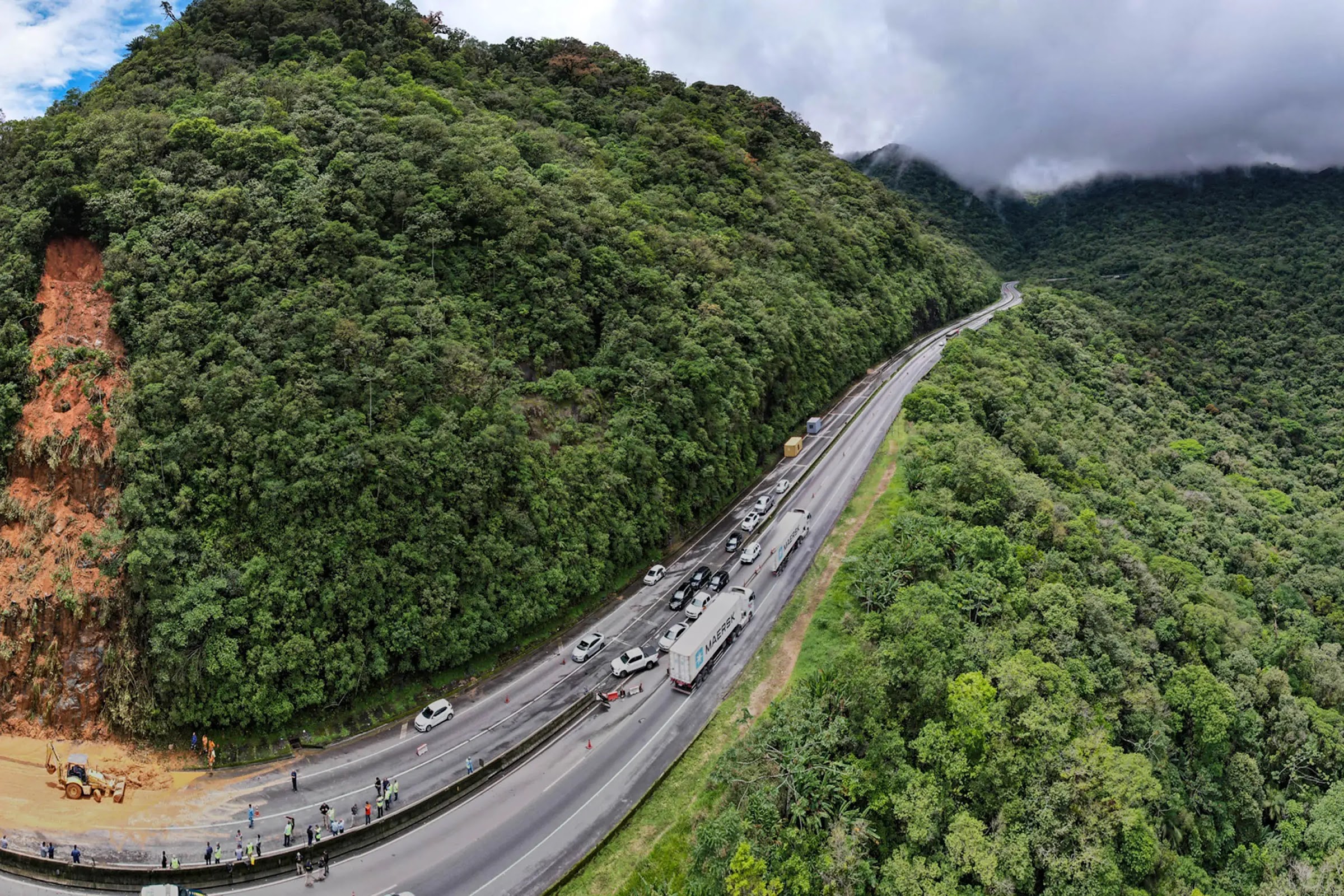 rodovia BR 277 DER vai liberar faixa adicional no km 39 da BR-277