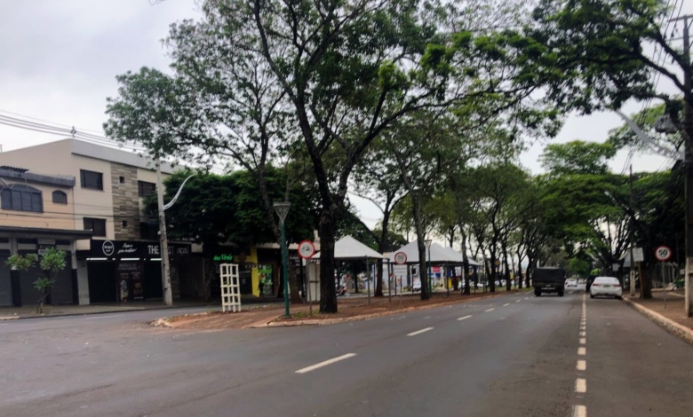 Acaba desobstrução na avenida Mandacaru 1 MANDACARU Acaba desobstrução na avenida Mandacaru