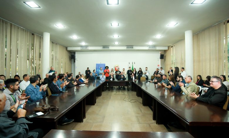 bate papo imprensa Prefeito Ulisses Maia recebe imprensa para bate-papo e apresenta nova secretária de Comunicação