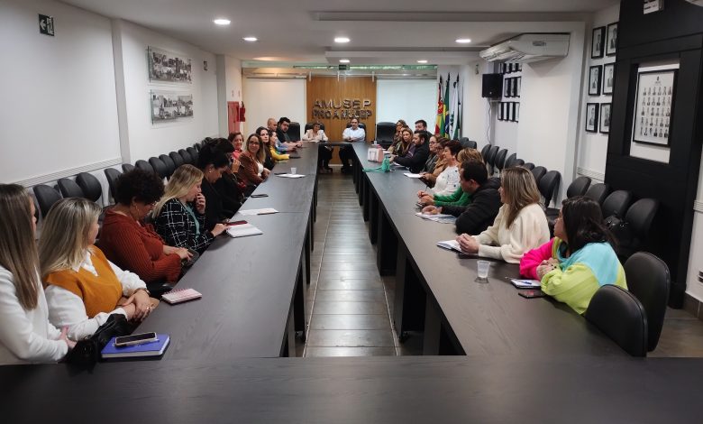 IMG 20230622 091414077 Sandra Jacovós é eleita coordenadora da Câmara Técnica da Assistência Social da Amusep