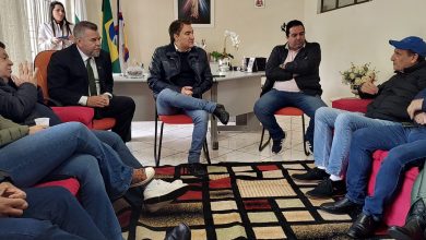 Foto de Deputado Delegado Jacovós e Deputado Giacobo promovem reunião regional do PL em Apucarana