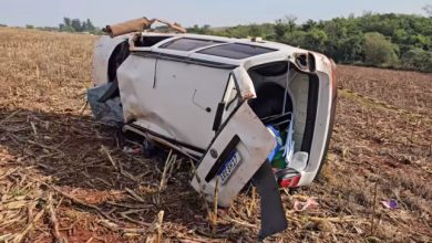 Foto de Professora morre ao capotar carro na rodovia de Floresta