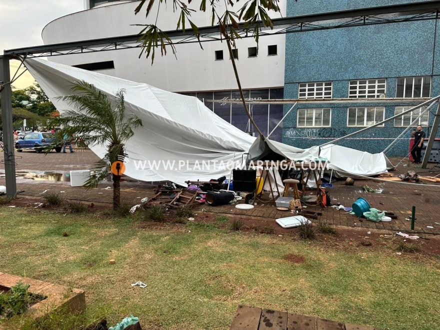 tempestade 1 e1696787692598 Tenda desaba com forte chuva e deixa 8 pessoas feridas em Maringá