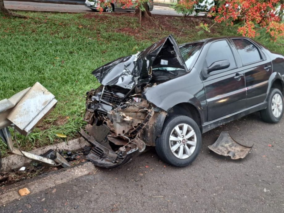 acidente 2 e1700917082211 Homem precisa ser reanimado após grave acidente