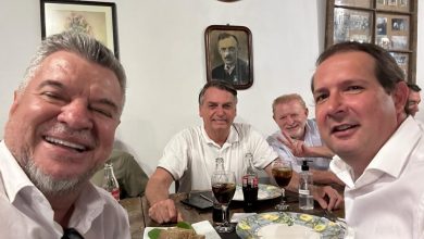 Foto de Deputado Delegado Jacovós recebe Bolsonaro em Curitiba