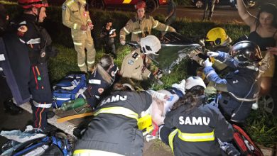 Foto de Homem sofre acidente gravíssimo ao capotar carro na rodovia