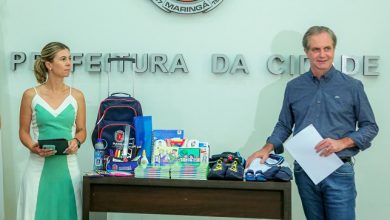 Foto de Prefeito Ulisses Maia apresenta kit escolar e uniformes da rede municipal de ensino