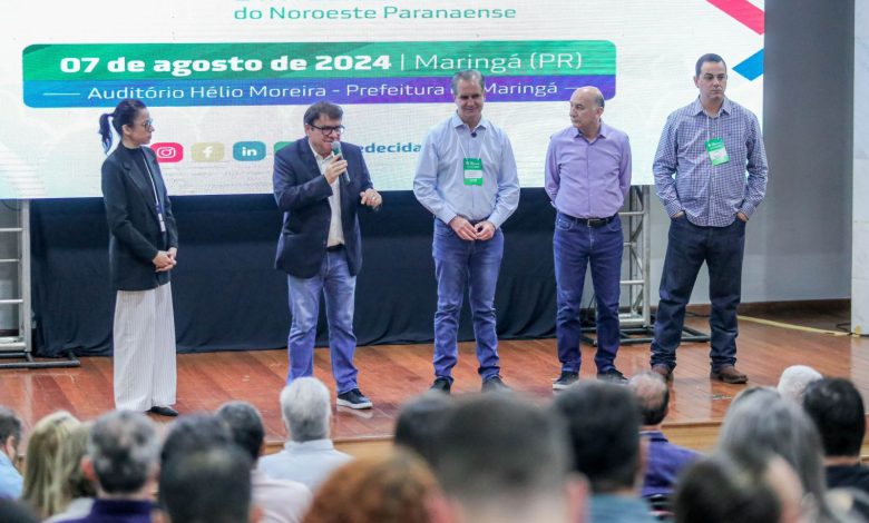 Maringá recebe prêmio ‘Prefeitura Inovadora’ durante 1º Fórum de Cidades Digitais e Inteligentes do Noroeste do Paraná 1 prefeitura Maringá recebe prêmio ‘Prefeitura Inovadora’ durante 1º Fórum de Cidades Digitais e Inteligentes do Noroeste do Paraná