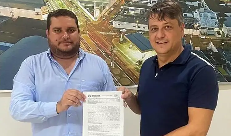 faheder Empresa de candidato a prefeito de Fênix é acusada de dar calote em 170 trabalhadores