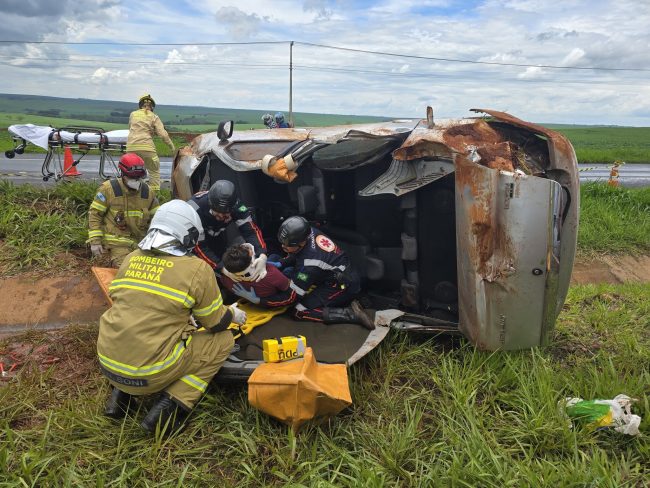 acidente rodovia e1733663646949 Motorista é resgatado após sofrer acidente grave na rodovia