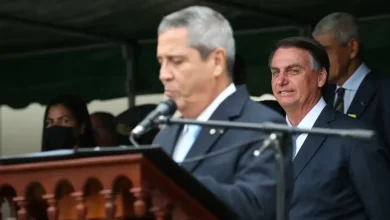 Foto de Polícia Federal prende Braga Netto