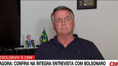 Foto de Entrevista de Bolsonaro