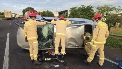 Foto de Mulher sofre ferimentos após sofrer acidente no Contorno Norte