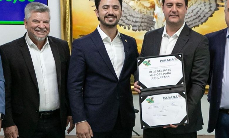 WhatsApp Image 2025 08 05 at 16.12.27 Deputado Delegado Jacovós e o prefeito Rodolfo Mota acompanham liberação de recursos para pavimentação em Apucarana