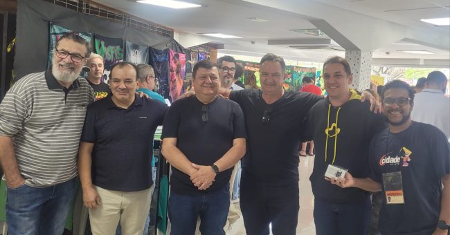 Dinossauros do rádio 3 WhatsApp Image 2025 08 24 at 12.04.57 Dinossauros do rádio