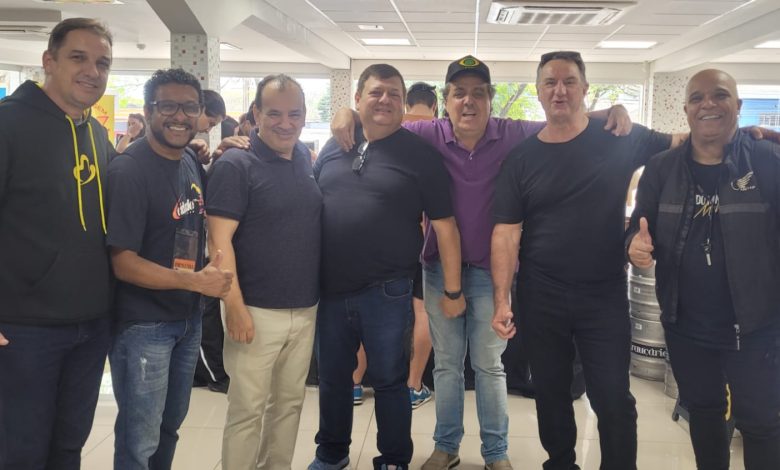 Dinossauros do rádio 1 WhatsApp Image 2025 08 24 at 13.20.34 Dinossauros do rádio